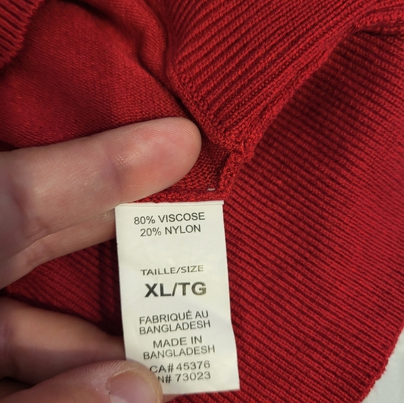 Suzy Shier Bold Red V-Neck Sweater, Size XL - Picture 5 of 5